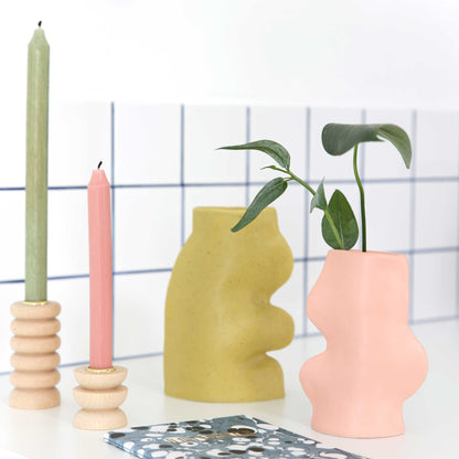 Keramische vaas – medium – roze – organische vorm – Scandinavisch design