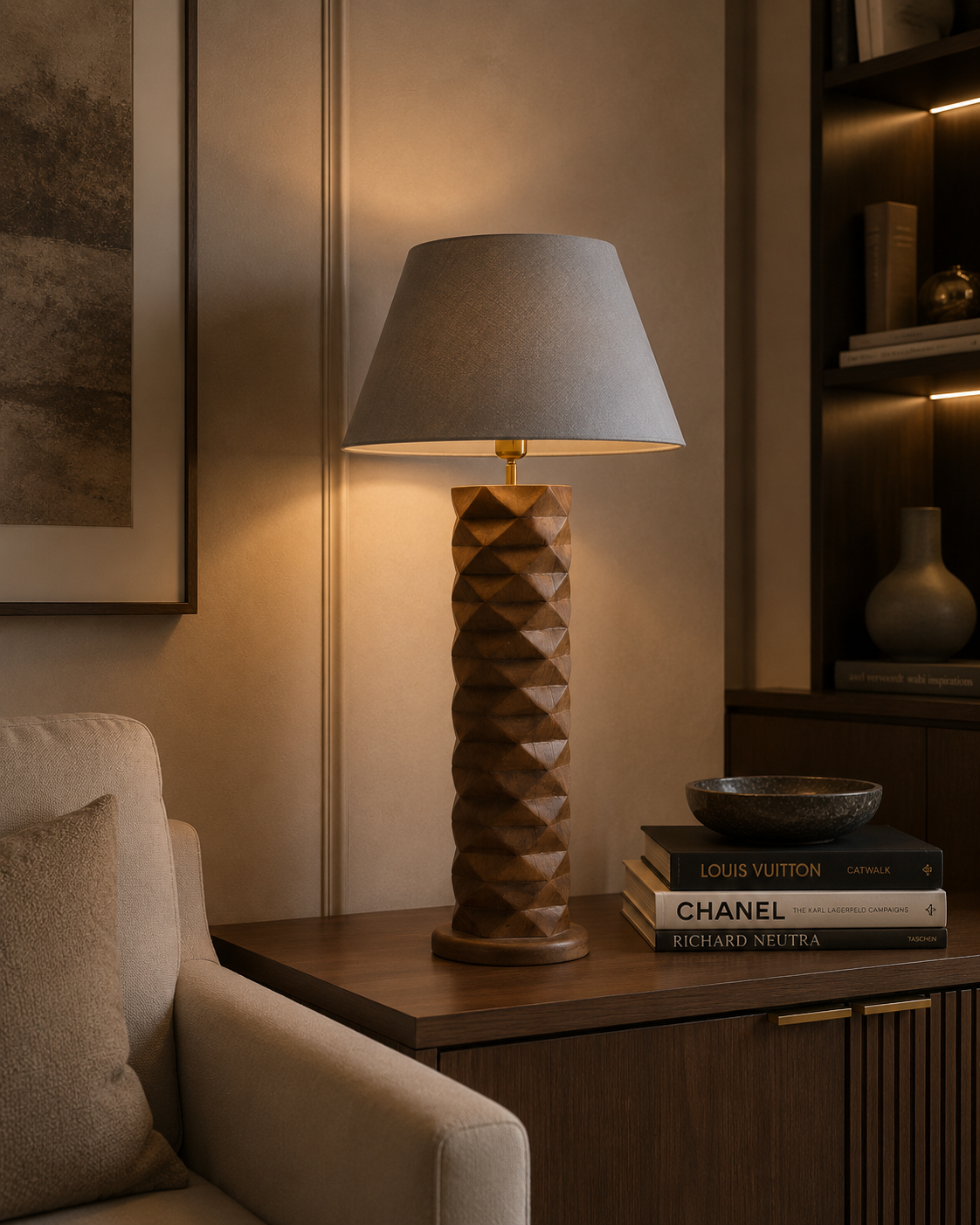 Grote houten tafellamp met linnen kap – warm bohemian design