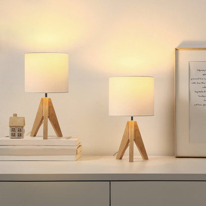 Set van 2 Scandinavische Driepoot Bureaulamp met Witte Linnen Kap