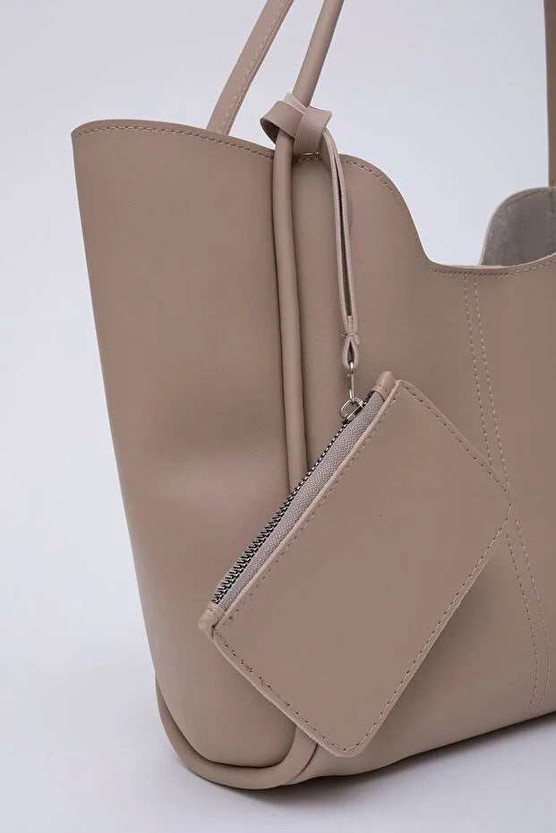 Fjordora Sand Carryall