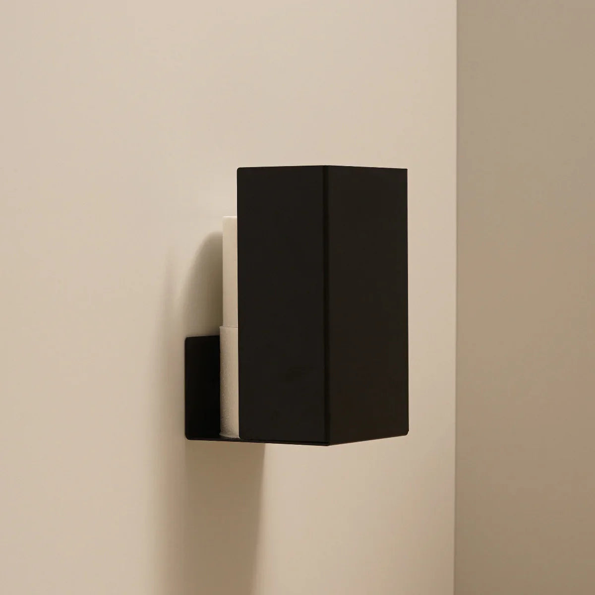 Toiletrolorganizer Amsterdam – industrieel badkameraccessoire