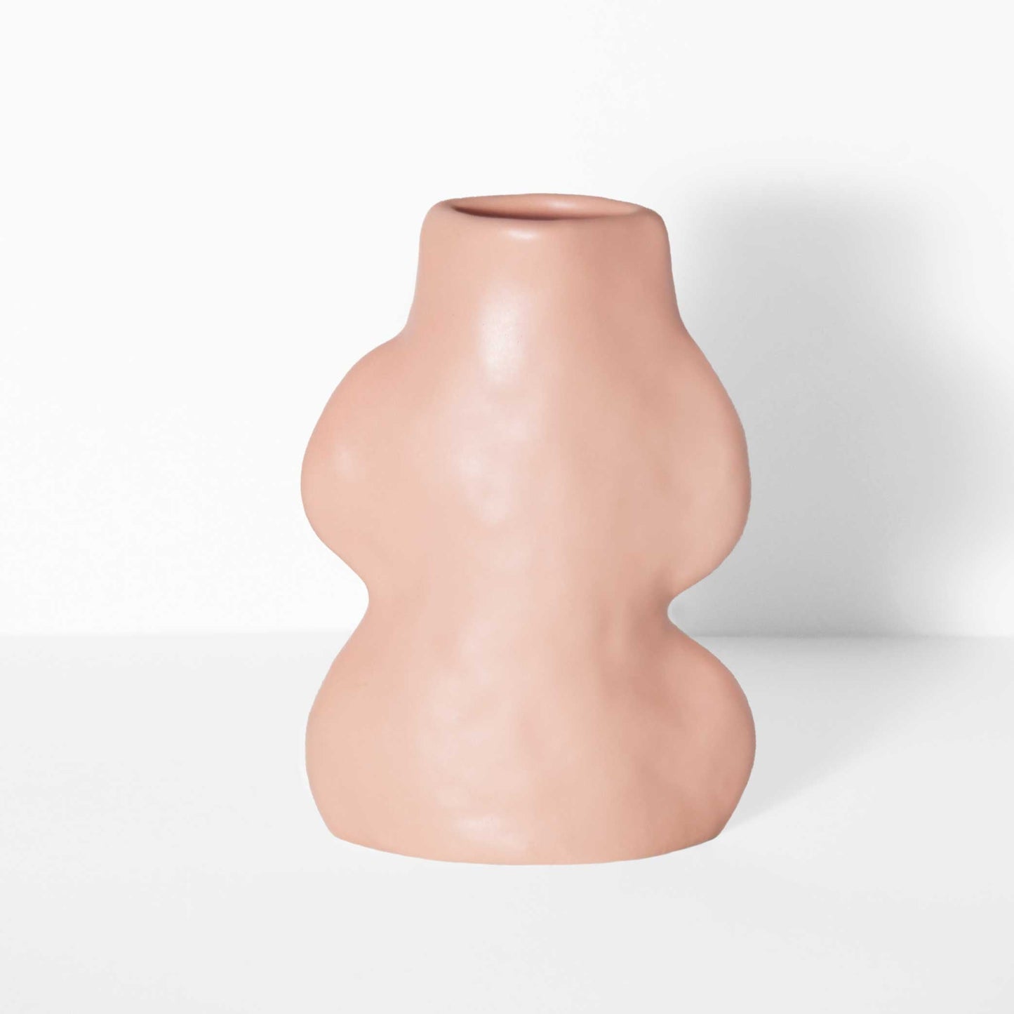 Keramische vaas – klein – roze – organische vorm – Scandinavisch design
