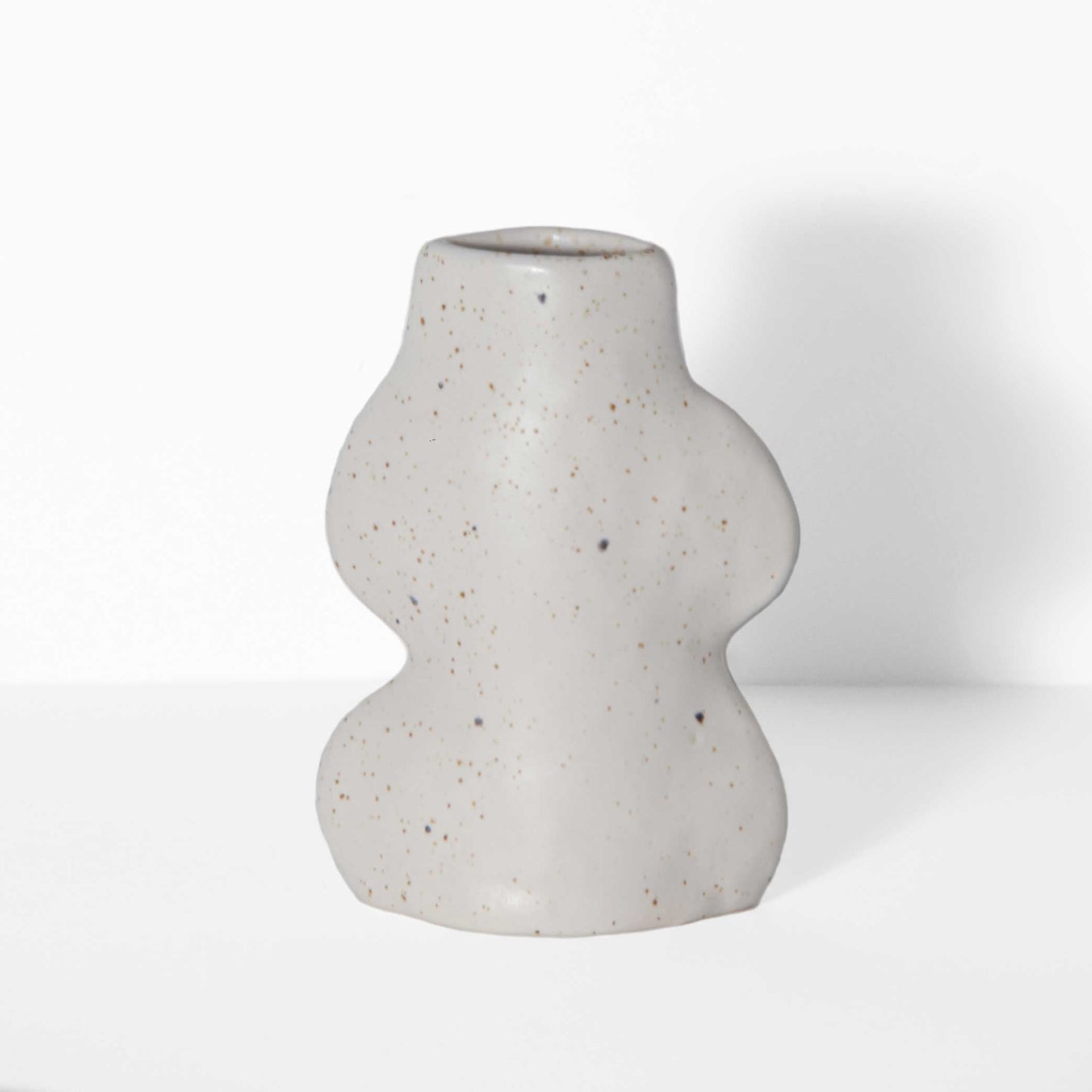 Keramische design vaas – klein - wit - organische vorm - Scandinavisch design